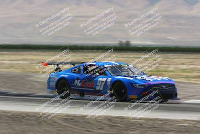 media/Jun-01-2024-CalClub SCCA (Sat) [[0aa0dc4a91]]/Group 2/Race/